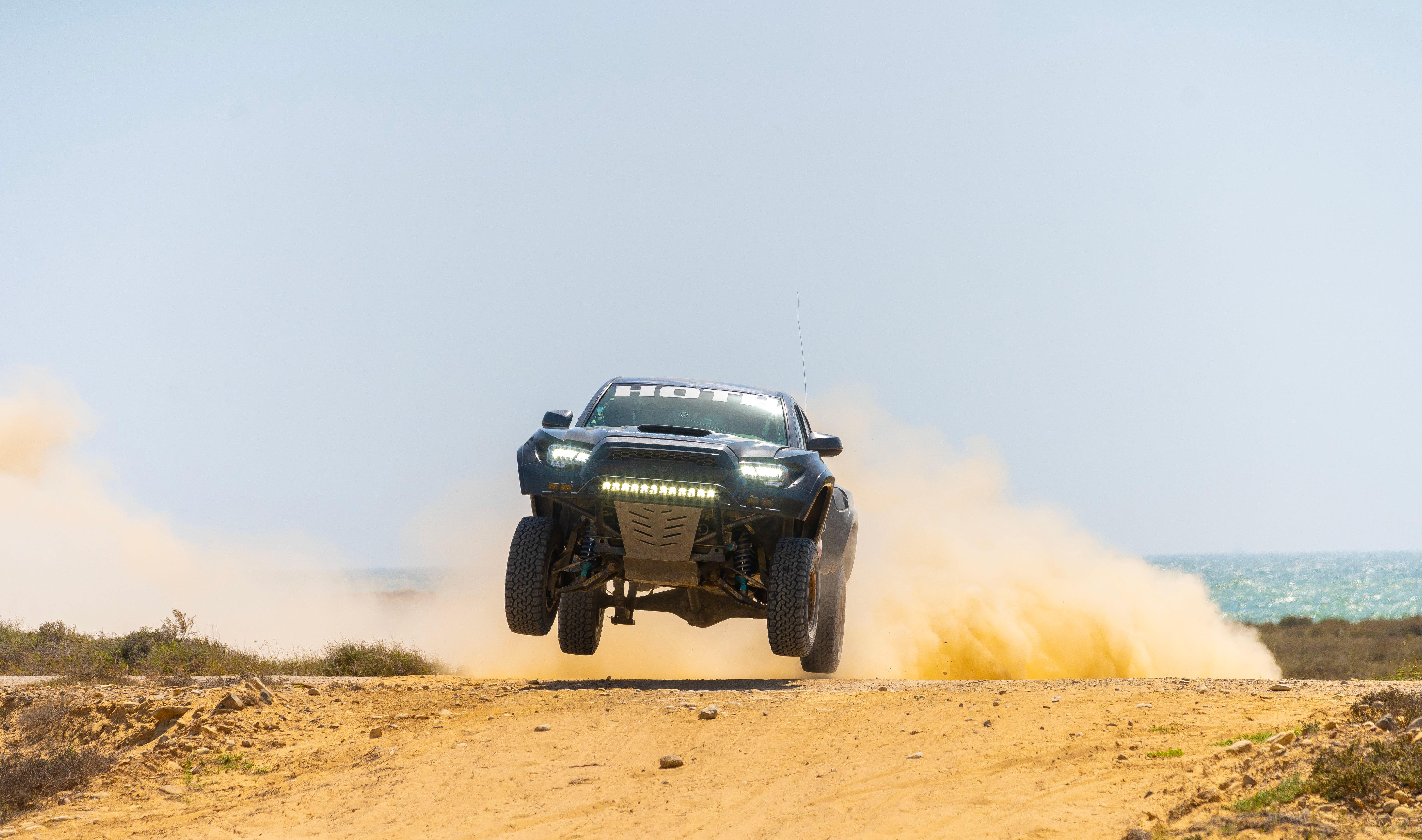 Off-Road banner 2